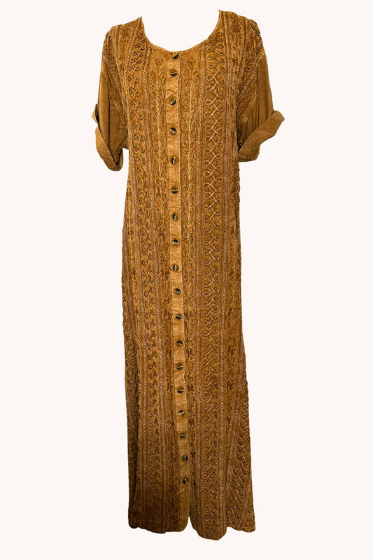 Robe brodée ocre T.46