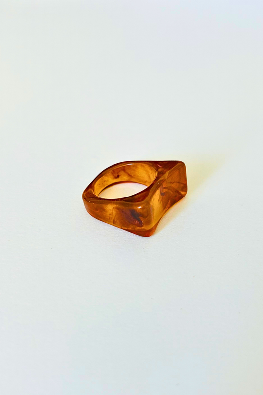 Bague en résine marron (XL)