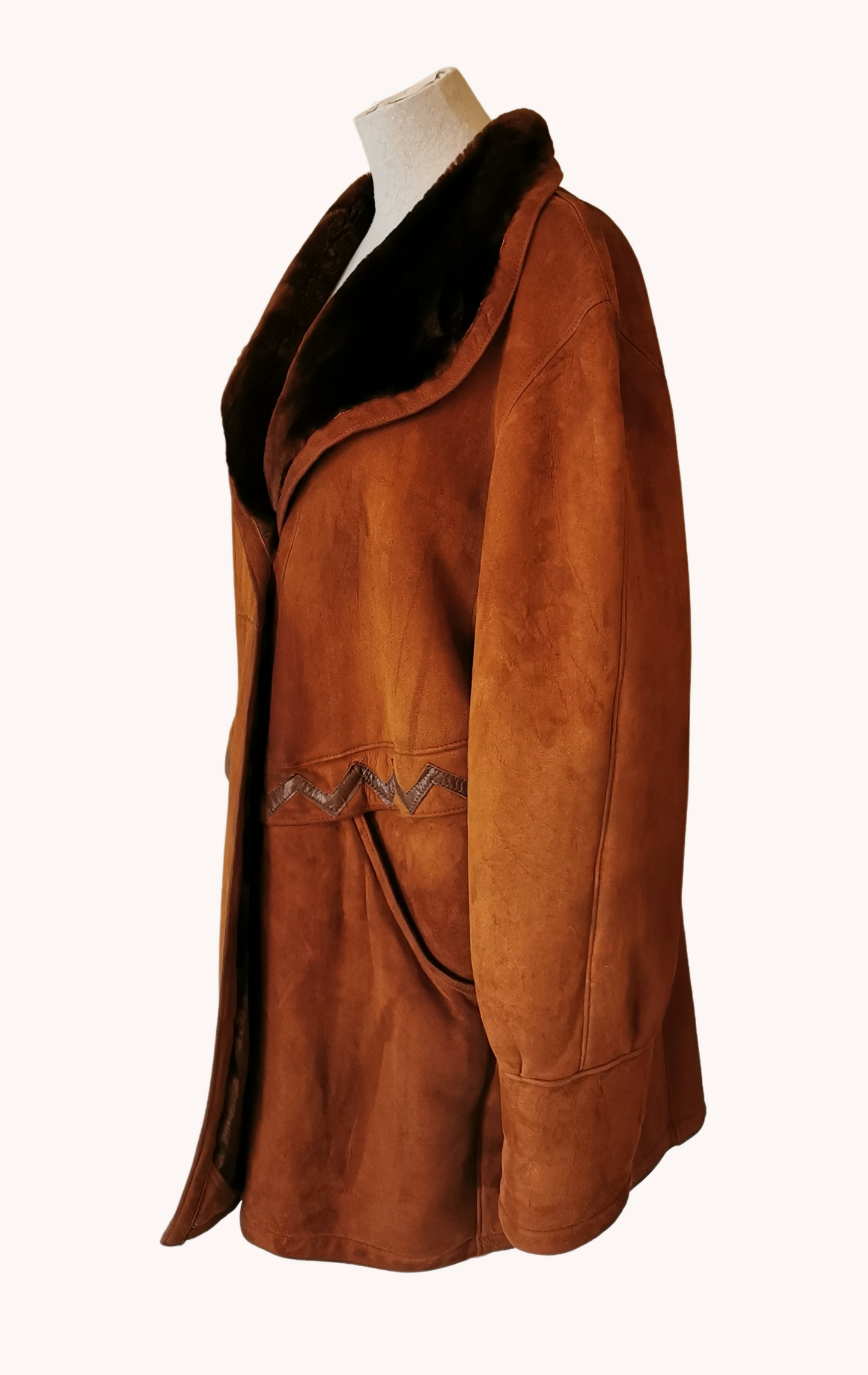 Manteau peau lainée T.42 ou oversize